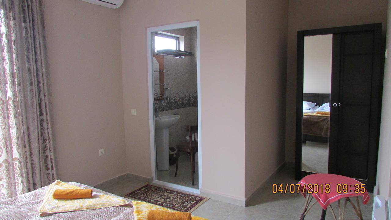 Отель Sunny House Кобулети Экстерьер фото